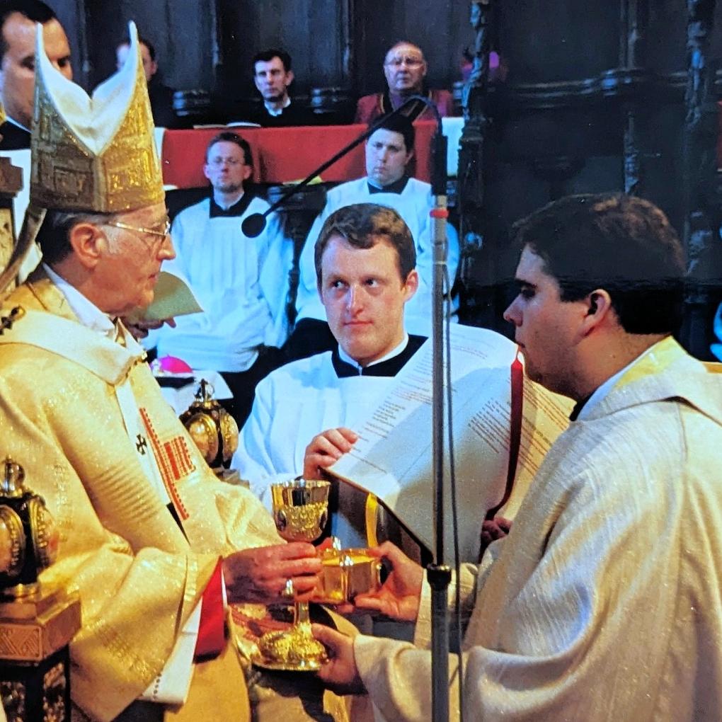 Priesterweihe am 30.06.2001 in Bamberg mit Erzbischof Dr. Karl Braun